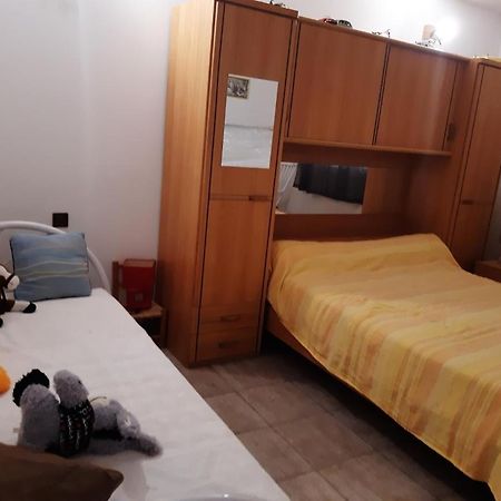 Le Calme Apartment Viviers Exterior foto